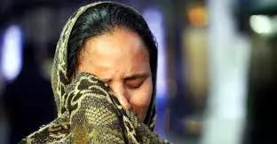 সৌদিতে ভাগ্য বদলের স্বপ্ন: নারীর নরকবাস ও রাষ্ট্রীয় উদাসীনতার বাস্তব চিত্র